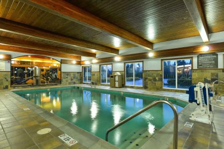 Holiday Inn Express Vancouver North - 13