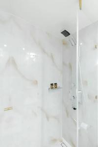 Castellano & Suites - 55