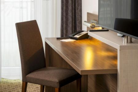 Park Inn by Radisson Köln City West - 58