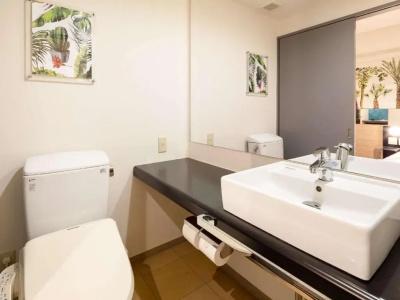 Comfort Inn Naha Tomari Port - 52