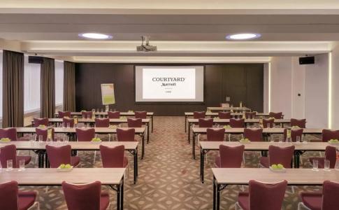 Courtyard by Marriott Linz - 18