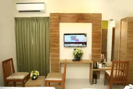 Apollo Court (Apollo hospital,Sankara natralya, US consulate - 18