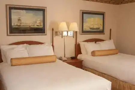 Flagship Inn - 38