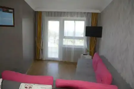 Ege Apart & - 40