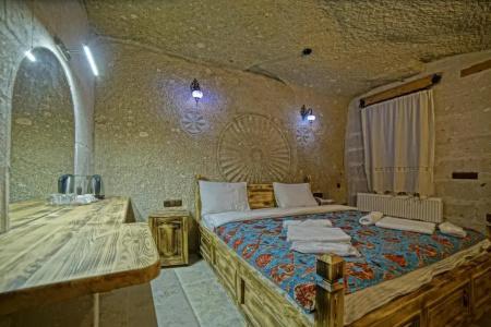 Zeus Cave Suites - 30