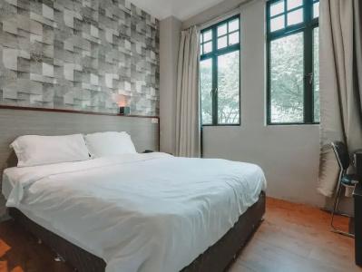 The Noble (Sg Clean) - 24