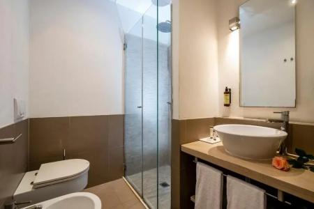 Le Rose Suite - 131