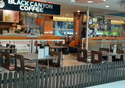 Vanlisut Ngamwongwan - 28