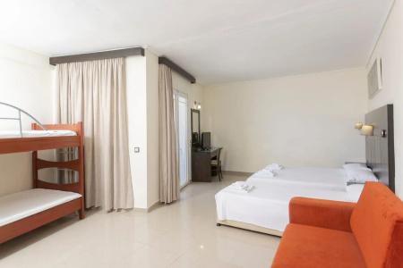Hanioti GrandOtel - 81
