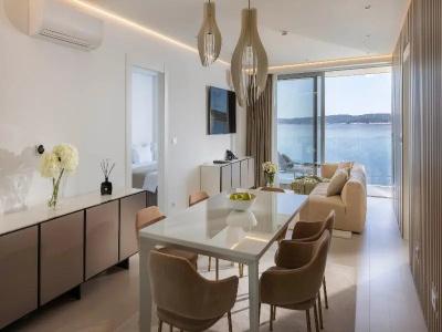 Luxury Amabilis - 145