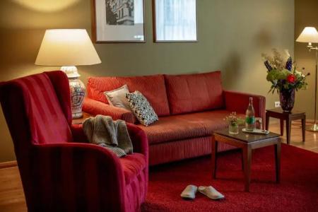 Louisa's Place - 57