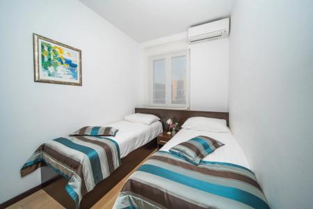 Pervanovo with Free Parking - 35