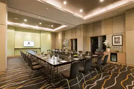 DoubleTree by Hilton Jakarta - Diponegoro - 17