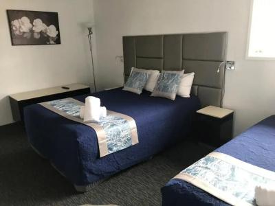 Leichhardt Motor Inn - 81