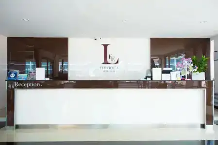 Lee - 1