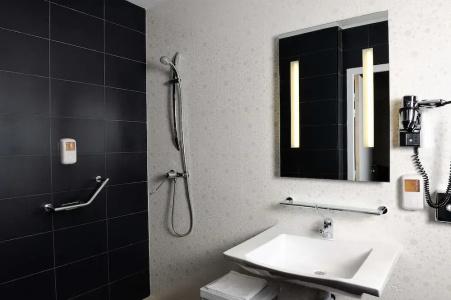 Kyriad Prestige Perpignan Centre del Mon - 83
