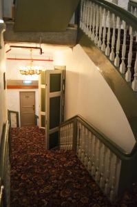 Gotthard Residents - 19