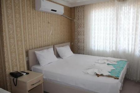 Omega Inn - 33