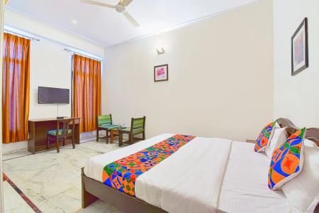 FabGeetanjali Vaishali Nagar - 17