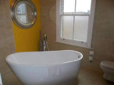 The Drayton Court - 8