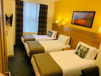 Regency Parkside - 19