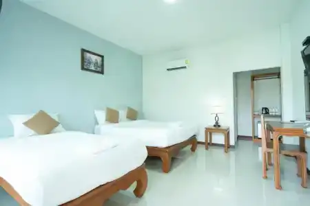 Lamphurai Riverside Resort and Spa - 24
