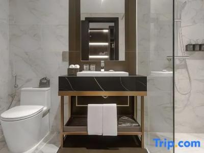 Le Sands Oceanfront Danang - 104