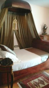Hacienda de Abajo-Adults Only - 33