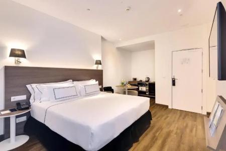 Melia Madrid Serrano - 63