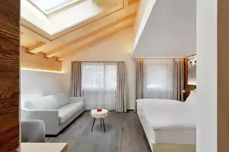 Europe & Spa - 24