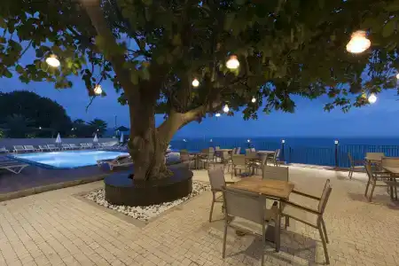Floria Beach - 21