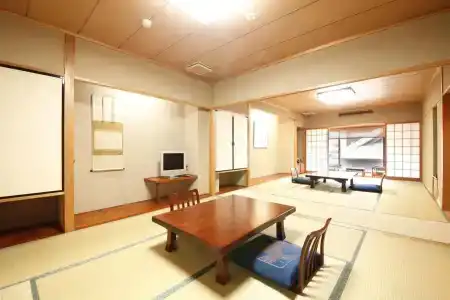 Wakamatsu Honten - 23
