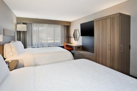 Holiday Inn Express, An Ihg - 43