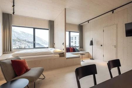 The Hide Flims - 78