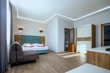 RedHouse - 54
