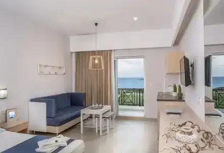 Sea View & Apartment - 91