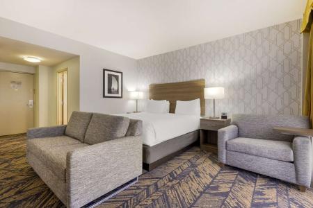 Best Western Plus Bayside Inn - 118