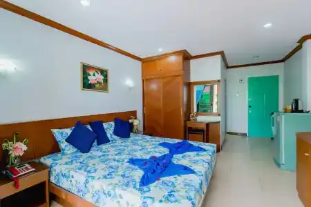 RK Guesthouse - 28
