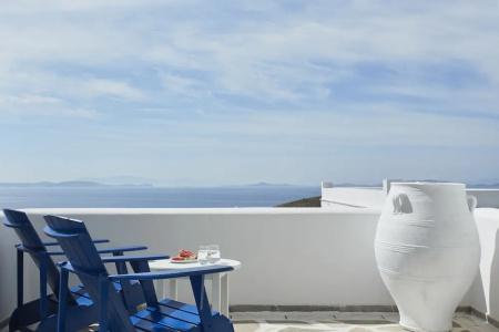 Mr. and Mrs. White Tinos - 110