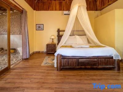 Chez Carole Beach Resort - 103