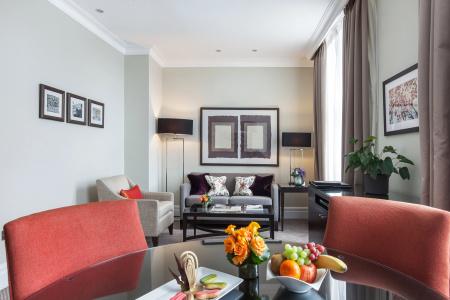 Taj 51 Buckingham Gate Suites and Residences - 2