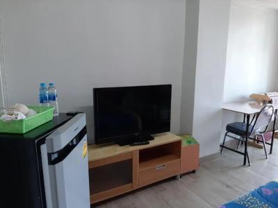 Vanlisut Ngamwongwan - 29