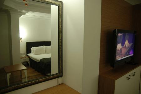Jakaranda - 5