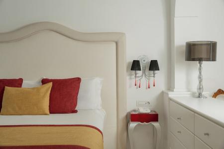 Eden Roc Suites - 385