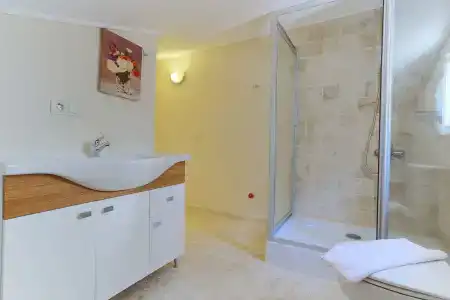 Saylam Suites - 7