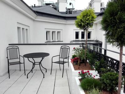 ApartFortune Old Town - 17