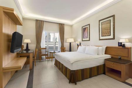 Ramada Qurum Beach - 4