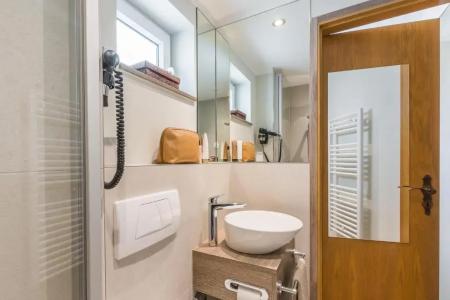 Romantik Ahrenberg - 60