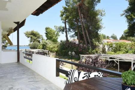 Haus Platanos & Bungalows by the Sea - 18