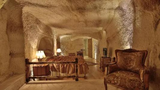Golden Cave Suites - 33
